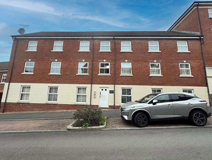 2 Bedroom Flat For Sale In Delius House, Arnold Street, Swindon, Wiltshire, SN25