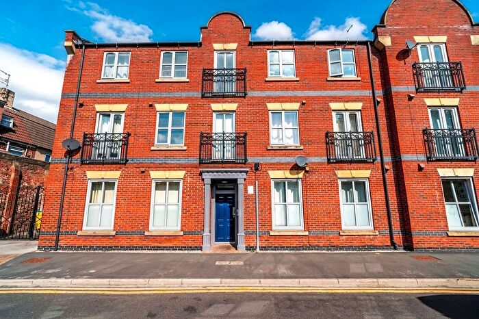 1 Bedroom Flat For Sale In Baker Street, Baker Street Central, HU2
