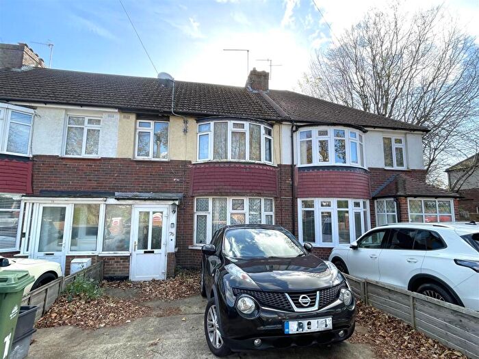 3 Bedroom Terraced House For Sale In Victoria Road, Portslade, Brighton, BN41