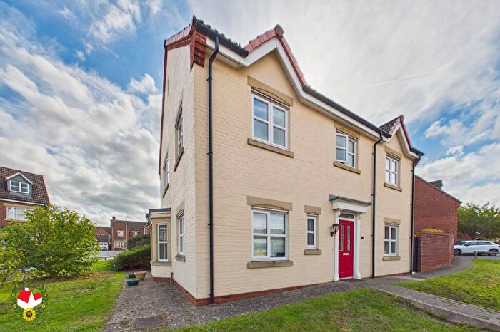 4 Bedroom Detached House For Sale In Uxbridge Lane Kingsway, Quedgeley, GL2