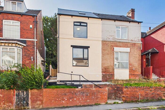 3 Bedroom Semi-Detached House For Sale In Newman Road, Sheffield, South Yorkshire, S9