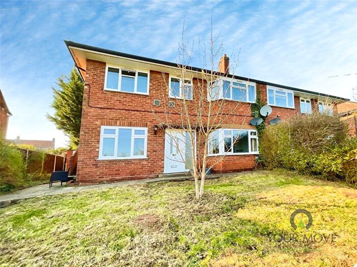 2 Bedroom Flat For Sale In Mayflower Road, Droitwich, Worcestershire, WR9