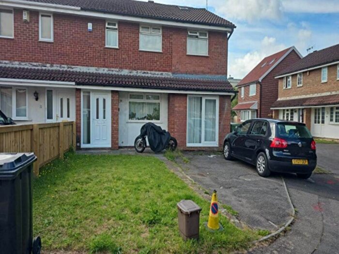 1 Bedroom House Of Multiple Occupation To Rent In Craiglee Drive, Cardiff, CF10