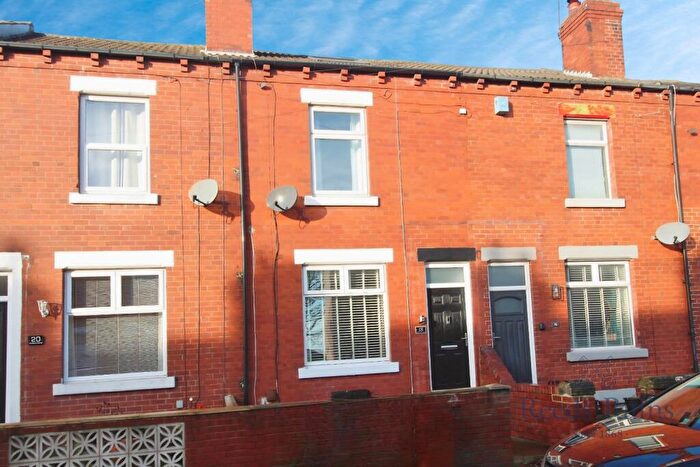 3 Bedroom Terraced House For Sale In Middleton Avenue, Rothwell, Leeds, West Yorkshire, LS26