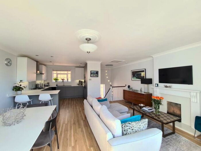 3 Bedroom House To Rent In Highbridge Road, , Lower Parkstone, BH14