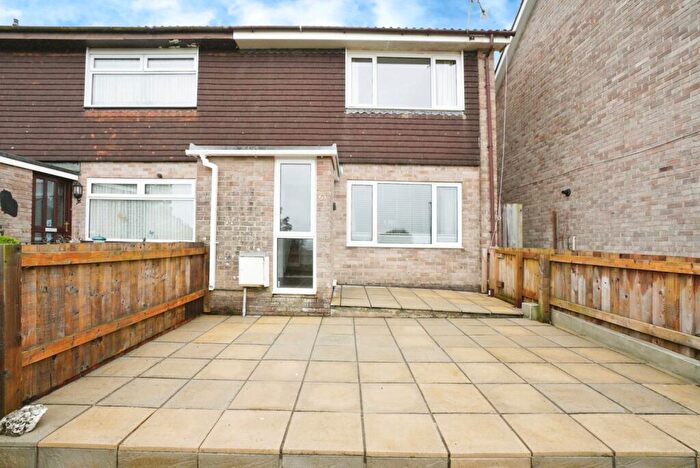 3 Bedroom End Of Terrace House For Sale In Burden Close, Bodmin, Cornwall, PL31