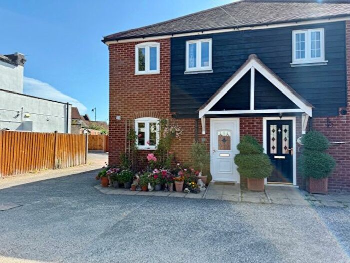 3 Bedroom End Of Terrace House To Rent In The Lane, Fawley, Southampton, SO45
