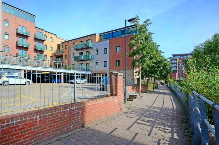 2 Bedroom Duplex To Rent In Ecclesall Road, Sheffield, S11