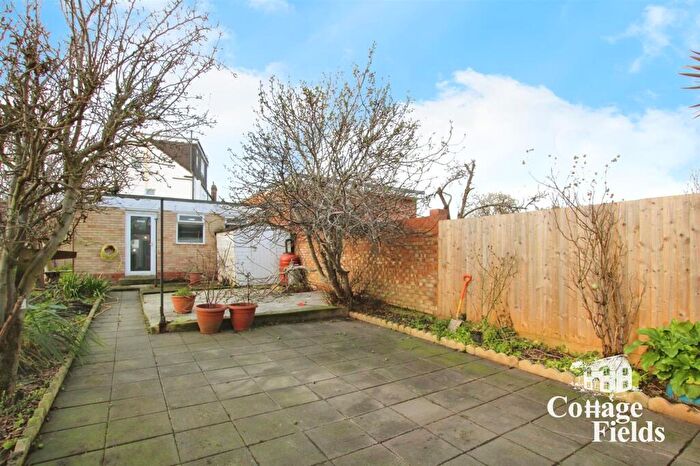 3 Bedroom Property To Rent In Great Cambridge Road, London, N17