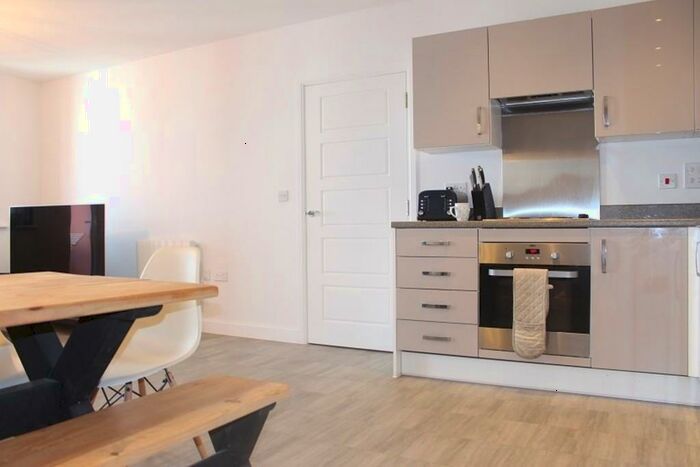 2 Bedroom Flat To Rent In Artisan Place, Harrow, HA3