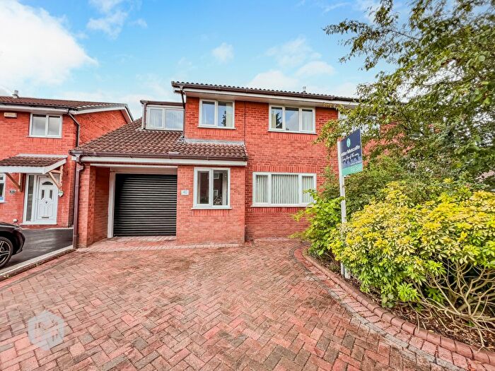 4 Bedroom Semi-Detached House For Sale In Pennant Close, Birchwood, Warrington, Cheshire, WA3