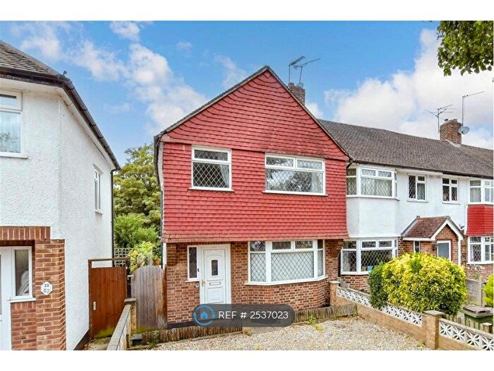 3 Bedroom End Of Terrace House To Rent In Ansell Grove, Carshalton, SM5