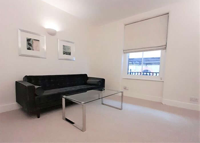 1 Bedroom Flat To Rent In Walton Street, Chelsea, SW3