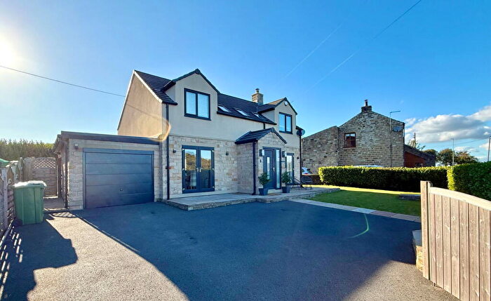 4 Bedroom Detached House For Sale In Penistone Road, High Flatts, HD8