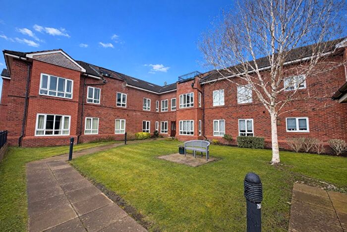 2 Bedroom Flat For Sale In Devonshire Court, Derbyshire Road South, Sale, M33
