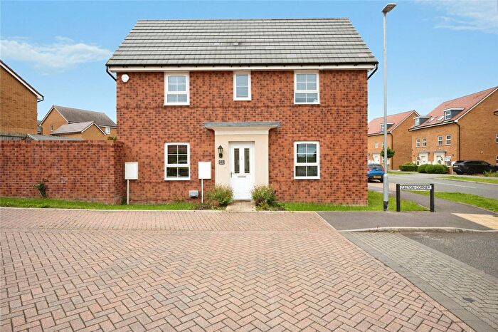 3 Bedroom Detached House For Sale In Galton Corner, Leighton Buzzard, Bedfordshire, LU7
