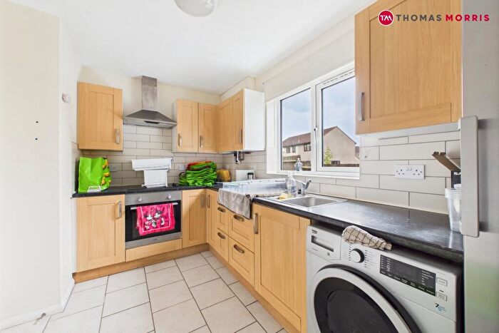 2 Bedroom End Of Terrace House To Rent In Lincoln Crescent, Biggleswade, Bedfordshire, SG18