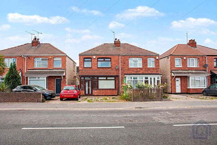 3 Bedroom Semi Detached House For Sale In Doncaster Lane Woodlands, Doncaster, DN6
