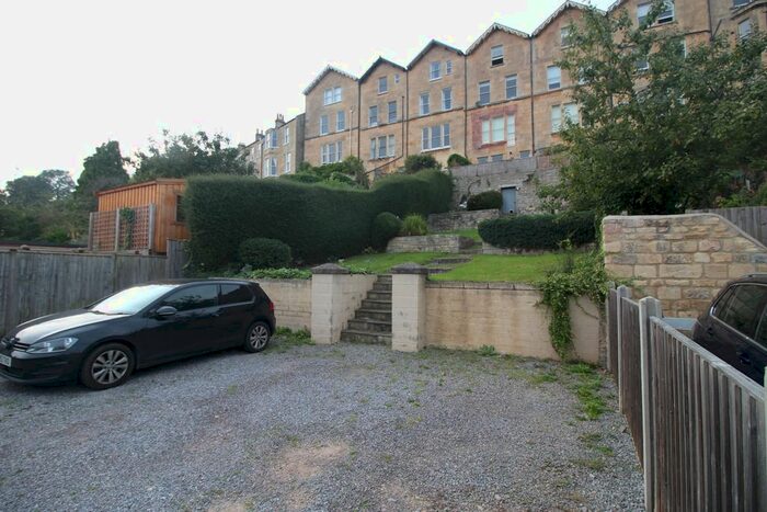 2 Bedroom Flat To Rent In Belgrave Terrace, Bath, BA1