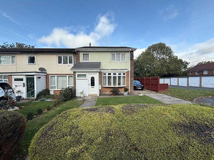 3 Bedroom End Of Terrace House For Sale In Wentworth Way, Darlington, DL3