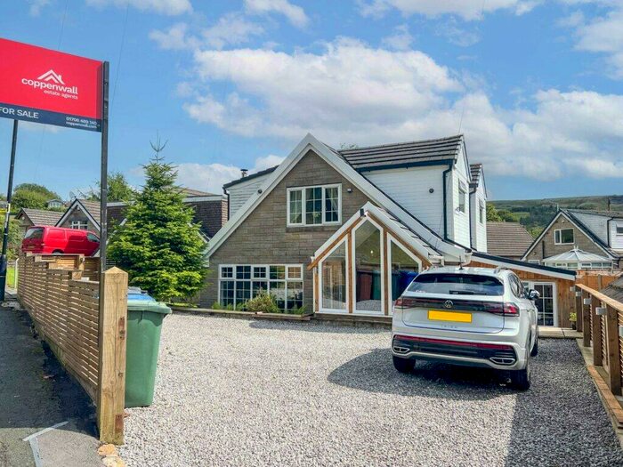 4 Bedroom Detached House For Sale In Garth Edge, Whitworth, Rochdale, Rossendale, OL12