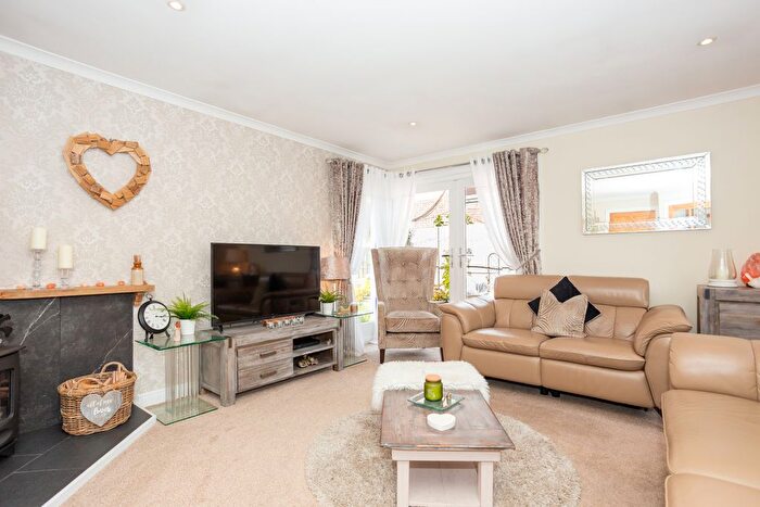 1 Bedroom Bungalow For Sale In King Street, Castle Douglas, DG7