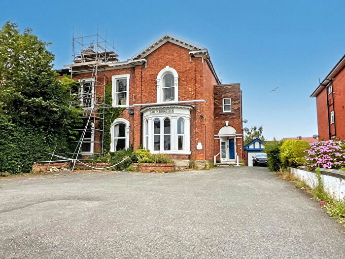 2 Bedroom Flat For Sale In Queens Road, Southport, PR9