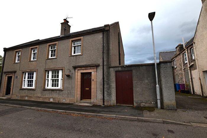 3 Bedroom Semi-Detached House For Sale In The Square, Fochabers, IV32