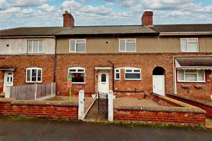 3 Bedroom Terraced House For Sale In New Street, Carcroft, Doncaster, DN6