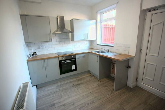 2 Bedroom House To Rent In Junction Street, Barnsley, S70