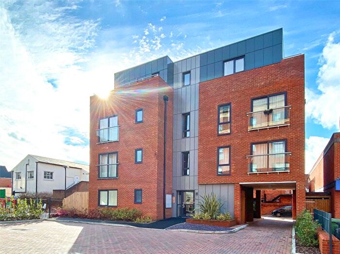 2 Bedroom Flat To Rent In Balfour Court, Camberley, Surrey, GU15