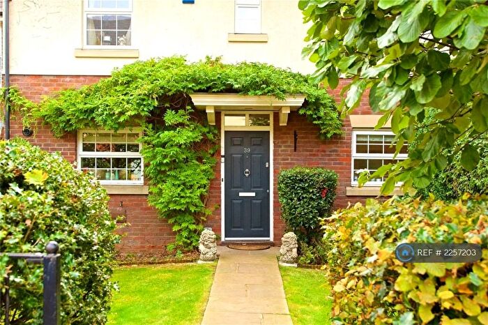 Studio To Rent In Bernardines Way, Buckingham, MK18