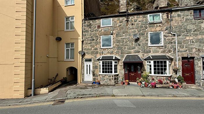 3 Bedroom Terraced House For Sale In Church Street, Barmouth, LL42