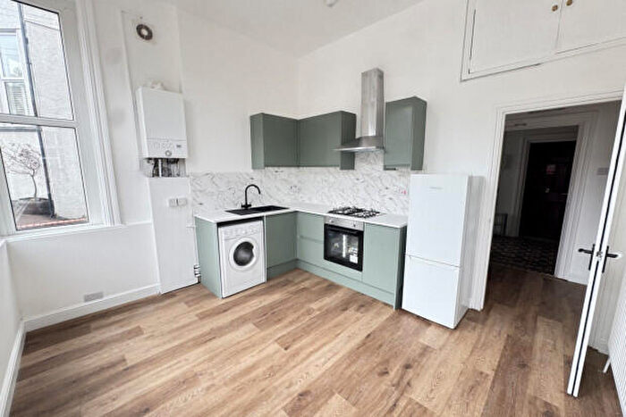 1 Bedroom Flat To Rent In Llanthewy Road Newport, NP20