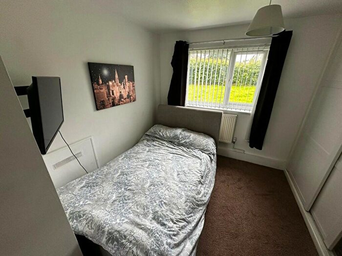 1 Bedroom Flat For Sale In Aneurin Bevan Avenue, Gelligaer, Hengoed, CF82