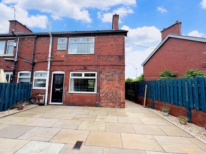 3 Bedroom End Of Terrace House To Rent In Scarbrough Crescent, Maltby, Rotherham, S66