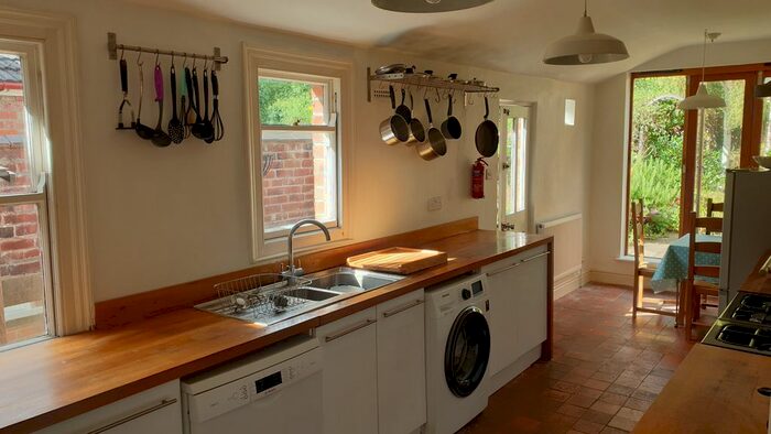 5 Bedroom Terraced House To Rent In Hewson Road, Lincoln, LN1