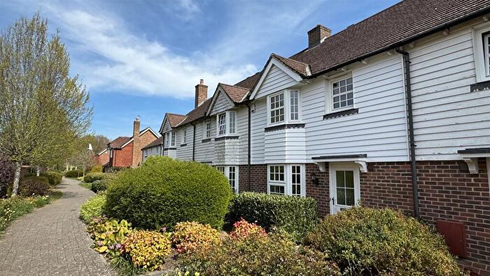 3 Bedroom Terraced House For Sale In Emerald Walk, Kings Hill, ME19