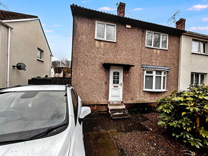 3 Bedroom Semi Detached House For Sale In Millford, Leam Lane, Gateshead, Tyne And Wear, NE10