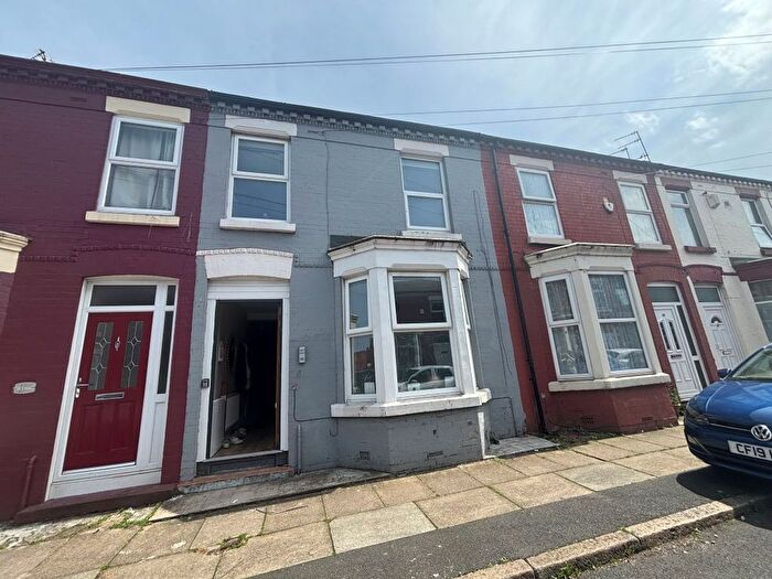 6 Bedroom Terraced House For Sale In Cretan Road, Liverpool, Merseyside, L15