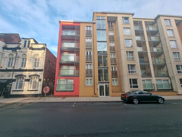 2 Bedroom Flat To Rent In Dock Street, Hull, HU1