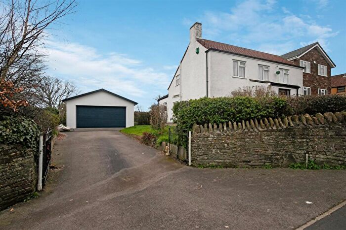 4 Bedroom Detached House For Sale In Church Road, Frampton Cotterell, Bristol, BS36