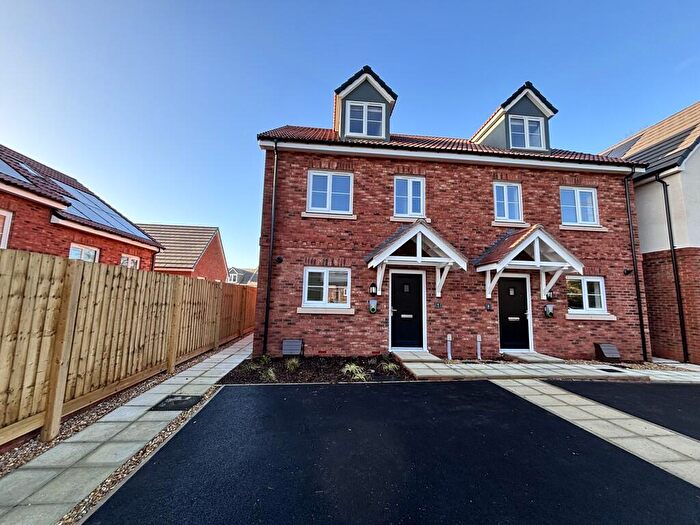 3 Bedroom Semi Detached House To Rent In The Bramblings, Exmouth, EX8