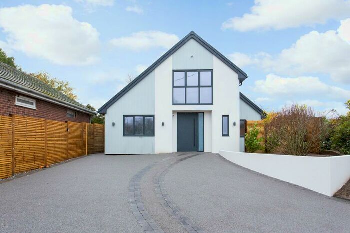 4 Bedroom Detached House For Sale In Mill Road, Wingham Well, CT3