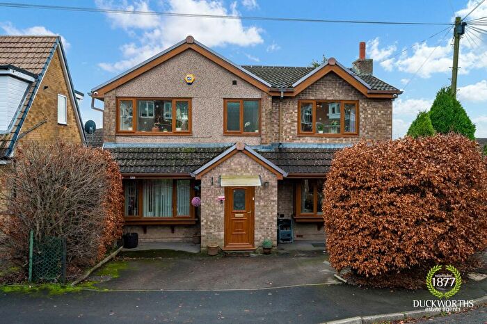 4 Bedroom Detached House For Sale In Malham Road, Burnley, BB10