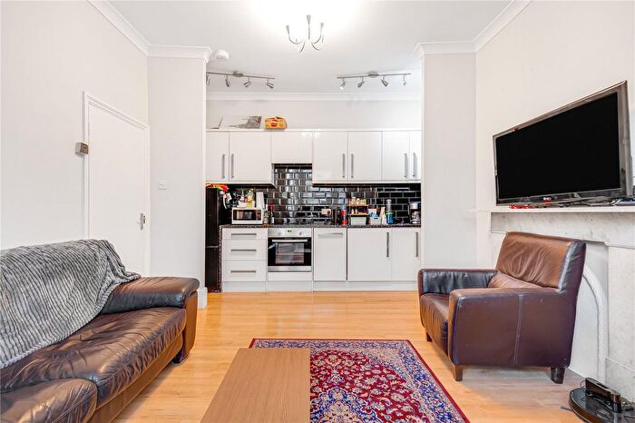 1 Bedroom Flat To Rent In Lambert Road, London, SW2