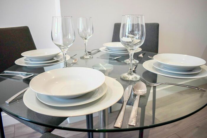 1 Bedroom Flat To Rent In Carlton House, New London Road, Chelmsford, Essex, CM2