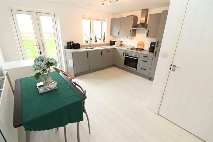 2 Bedroom End Of Terrace House For Sale In Carnelian Avenue, Wellingborough, NN8