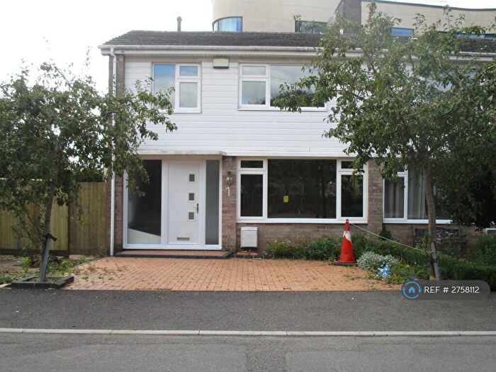 3 Bedroom Semi Detached House To Rent In Dorian Close, Bristol, BS7