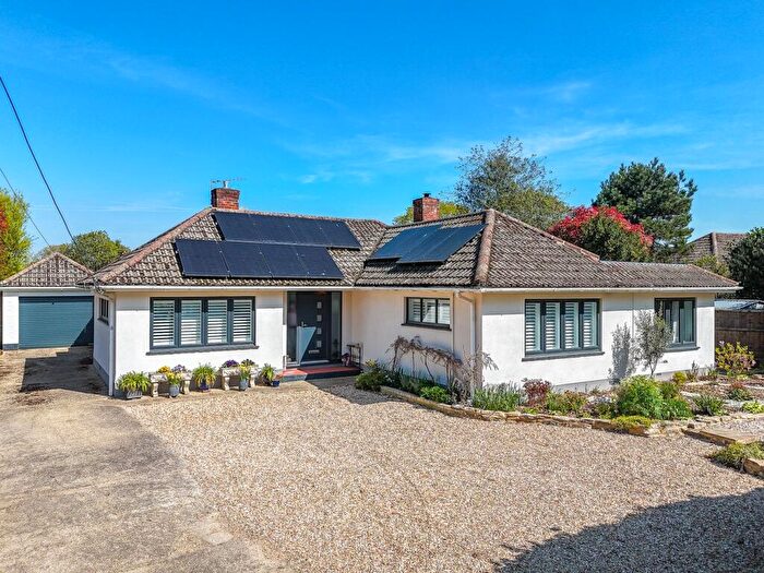 3 Bedroom Detached Bungalow For Sale In Lymington Road, New Milton, BH25